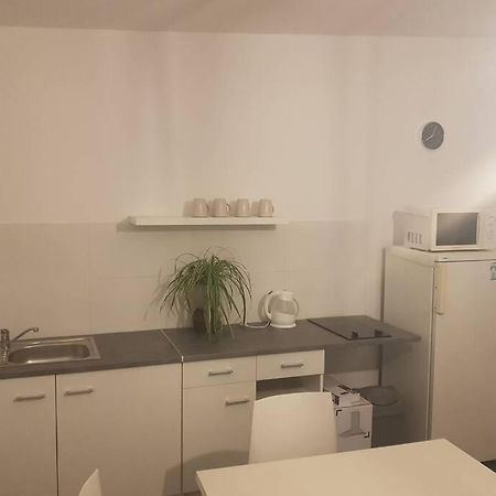 Apartament Petite Maison Au Calme Macey  Zewnętrze zdjęcie
